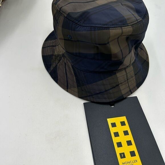 Men’s Moncler genius fragment printed check, nylon bucket, hat, size medium - Picture 7 of 8